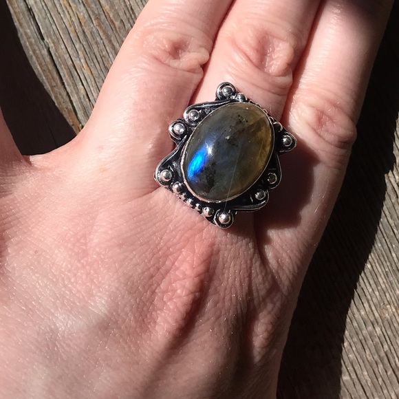 Sterling silver plated labradorite ring sz 7.75 scrollwork boho bohemian ring - Picture 2 of 7